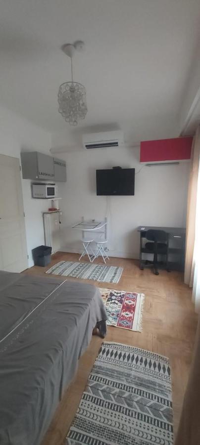 Welcome In Nice! Private Room, Own Bathroom Extérieur photo