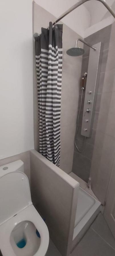 Welcome In Nice! Private Room, Own Bathroom Extérieur photo